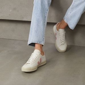 VEJA campo low-top leather sneakers Size 8